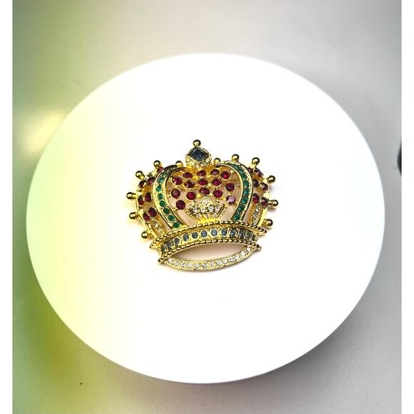 Kenneth Jay Lane Vintage Crown Brooch Pin Gold Tone Red Green Rhinestone - Picture 4 of 9